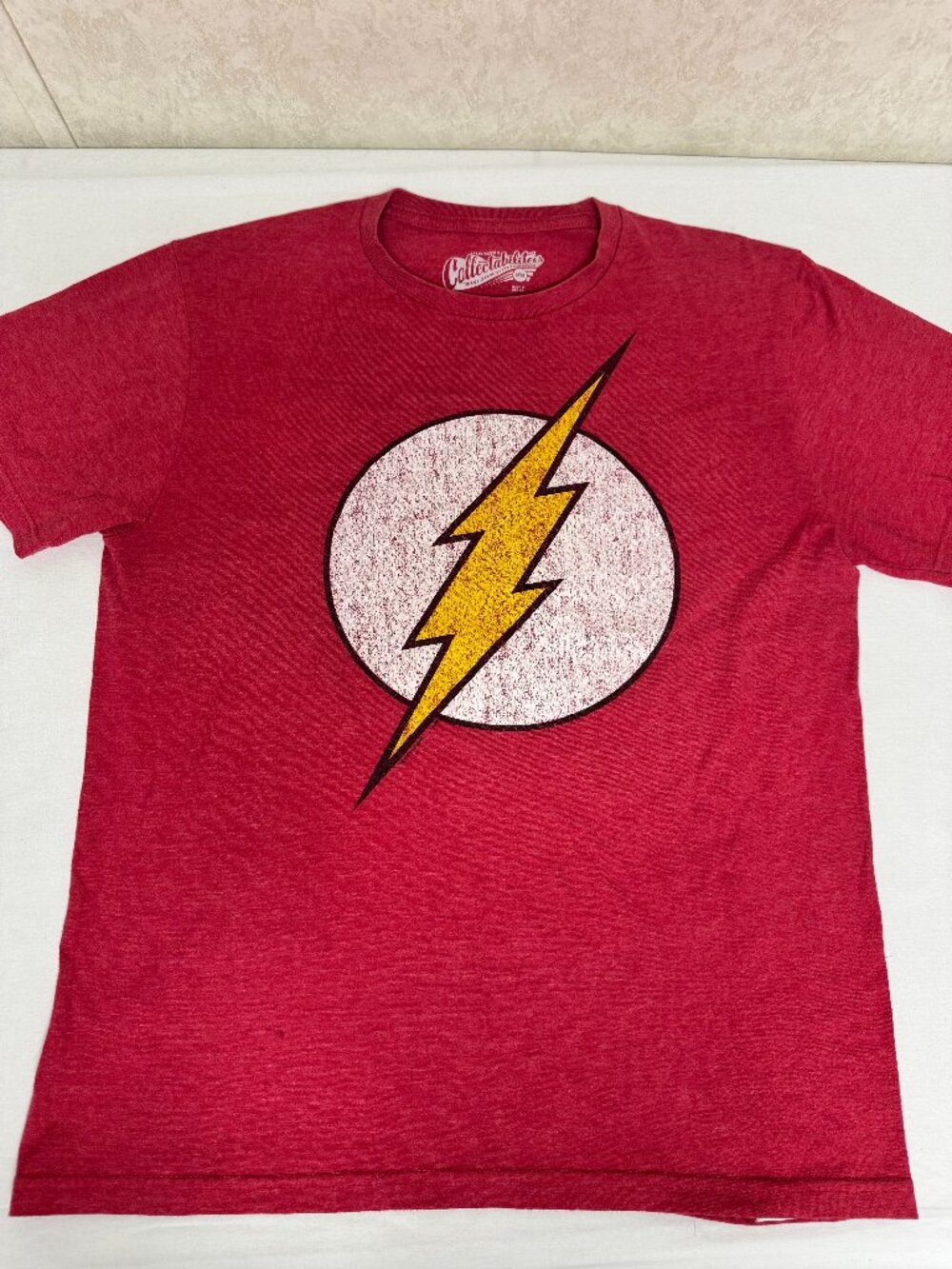 DC Comics Flash Logo Graphic Tee Red Distressed T-Shirt Mens Medium